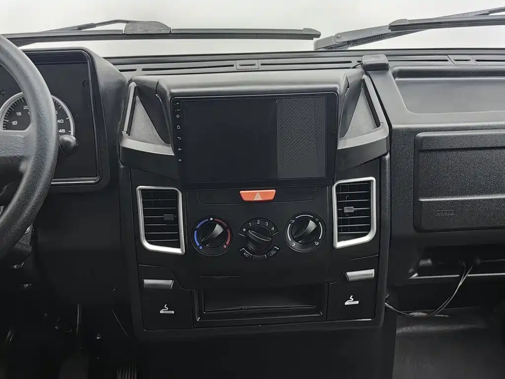 IVECO Daily — миниатюра 12