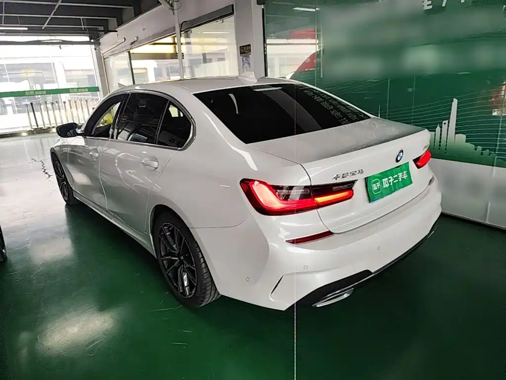 BMW 3 Series — миниатюра 5