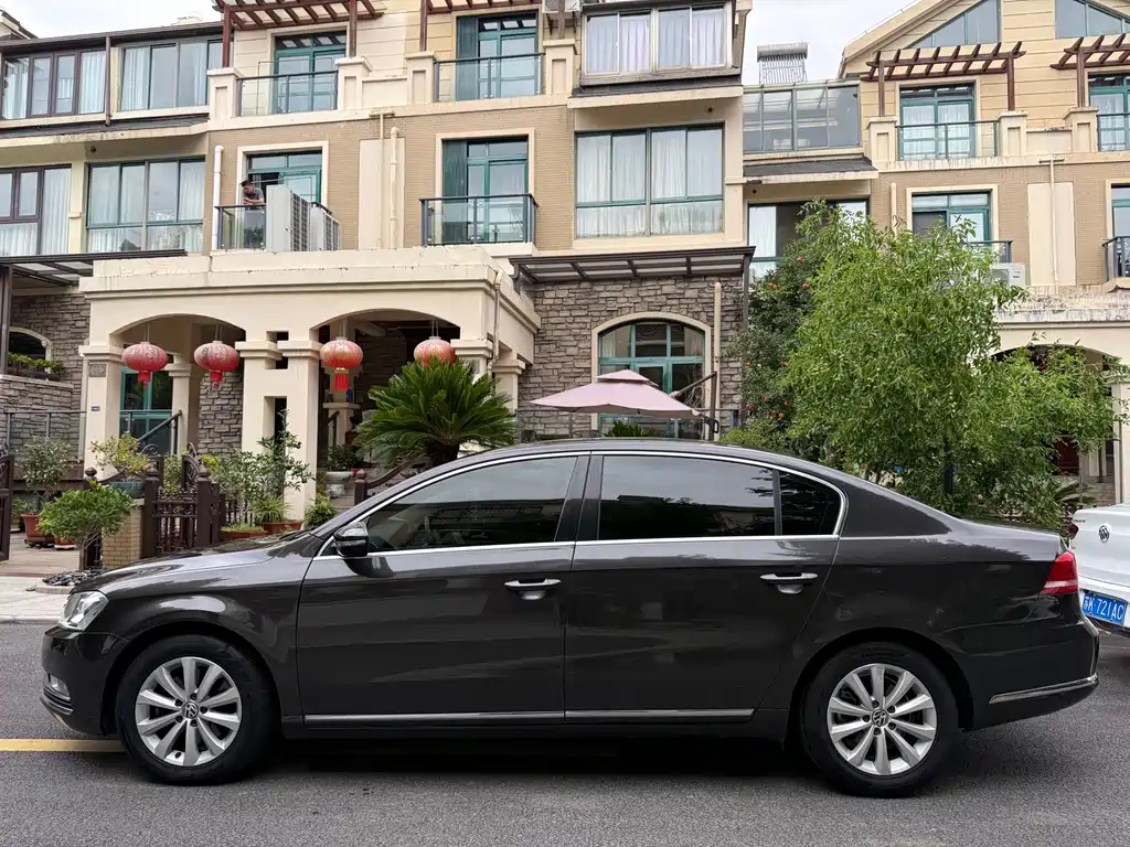 Volkswagen Magotan — миниатюра 4