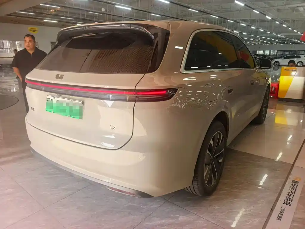 Li Auto Li L6 — миниатюра 3