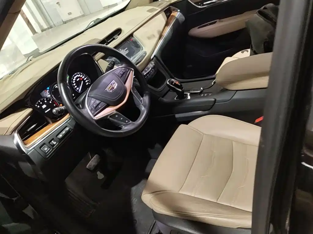 Cadillac XT5 — миниатюра 15