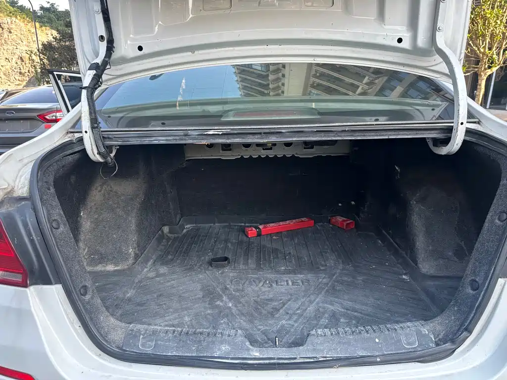 Chevrolet Cavalier — миниатюра 7