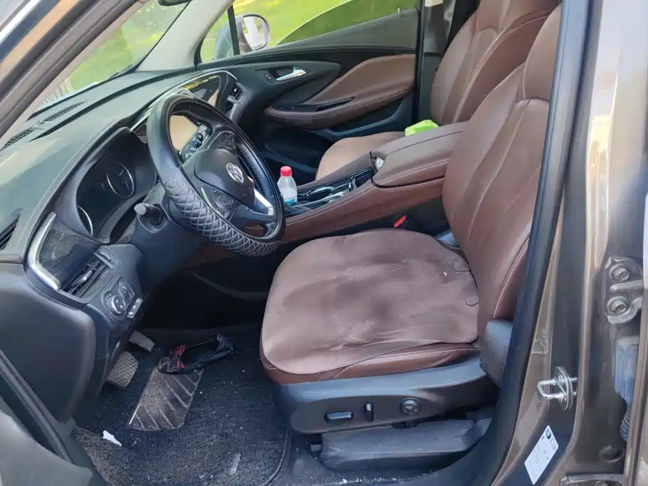 Buick Envision Plus — миниатюра 9