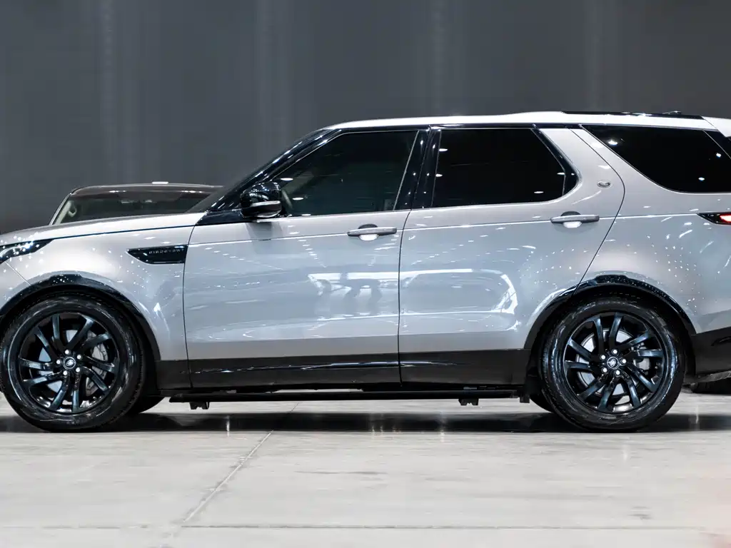 Land Rover Discovery 2020 3.0 SC V6 30