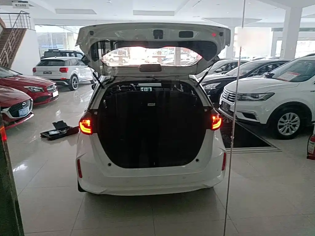 Honda Fit — миниатюра 19