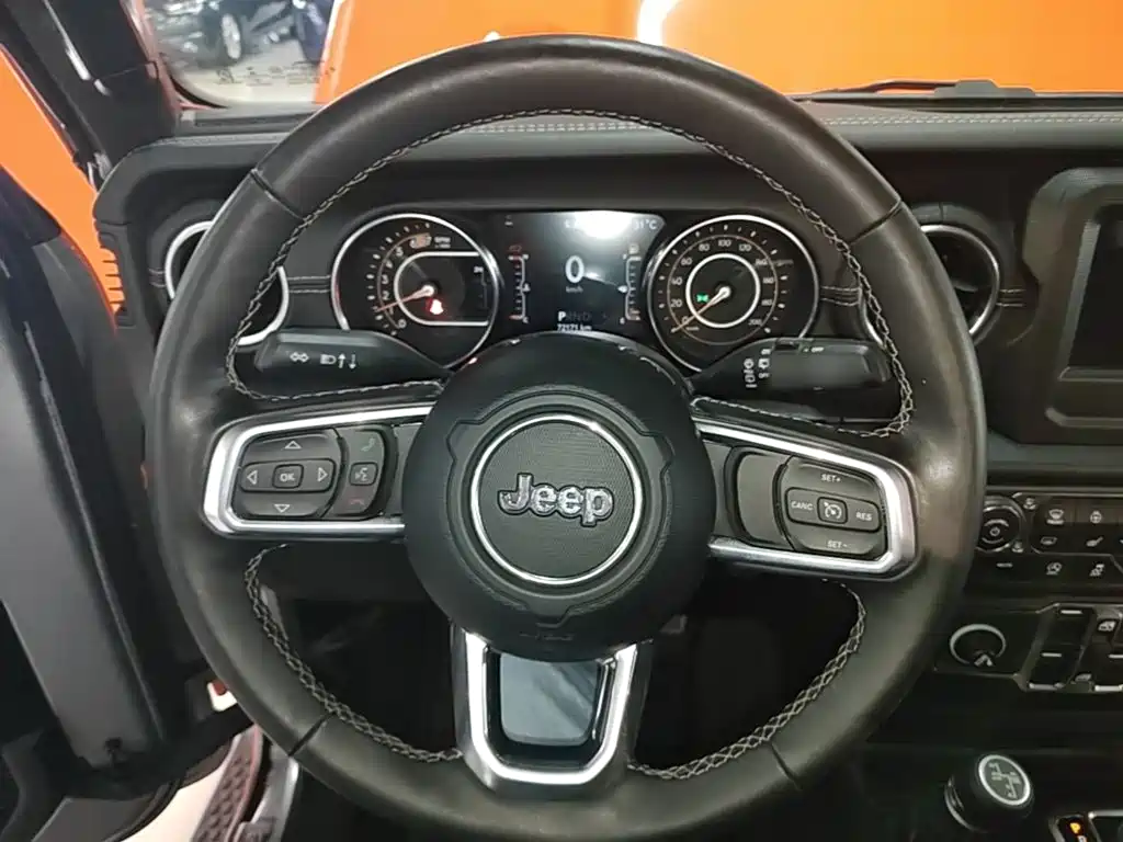 Jeep Wrangler — миниатюра 11