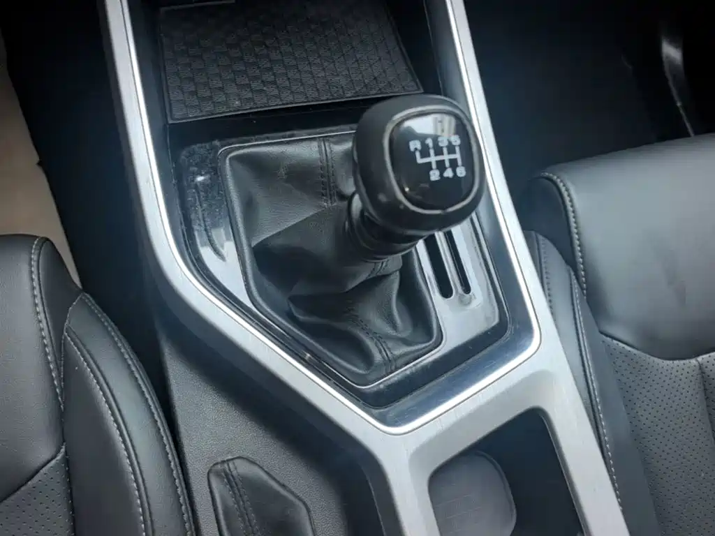 Wuling Jiachen — миниатюра 14