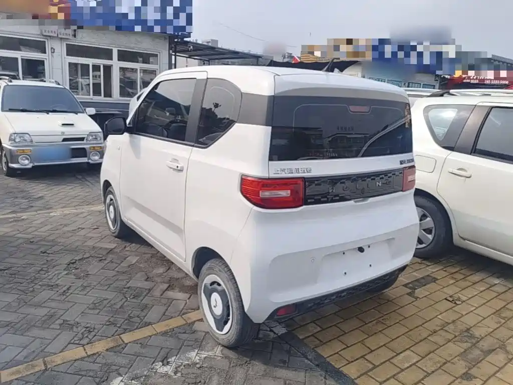 Wuling MINIEV — миниатюра 5