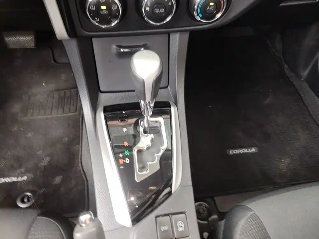 Toyota Corolla — миниатюра 14
