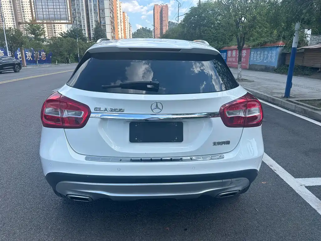 Mercedes-Benz GLA — миниатюра 5