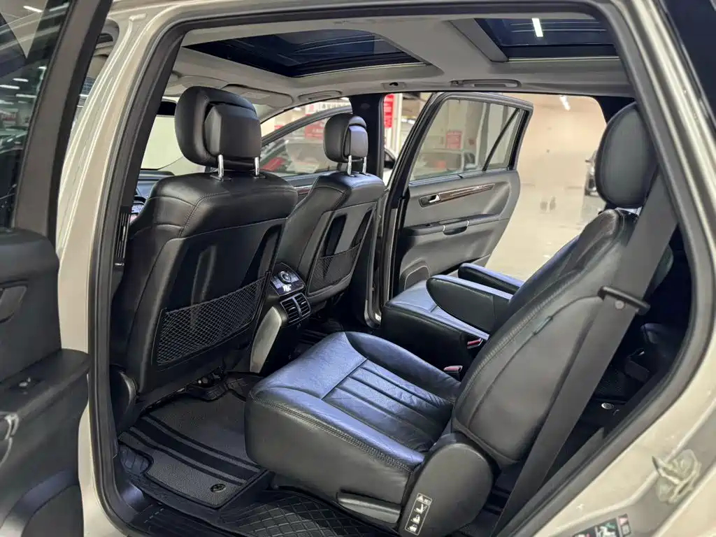 Mercedes-Benz R-Class — миниатюра 6