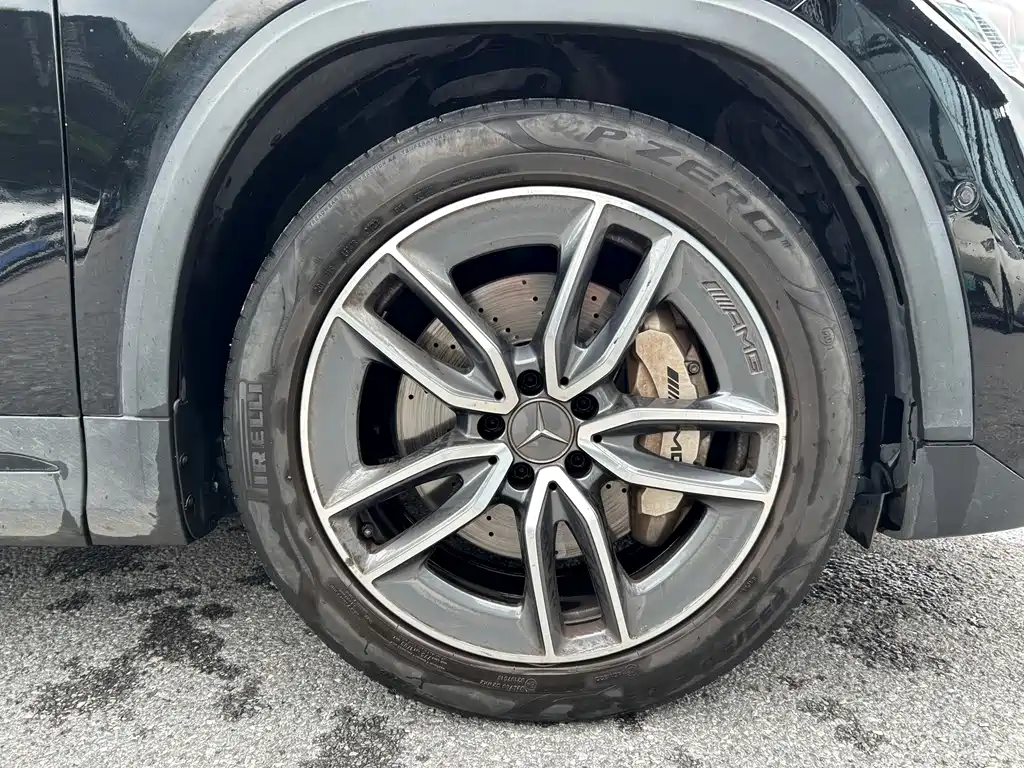 Mercedes-Benz GLA AMG — миниатюра 12