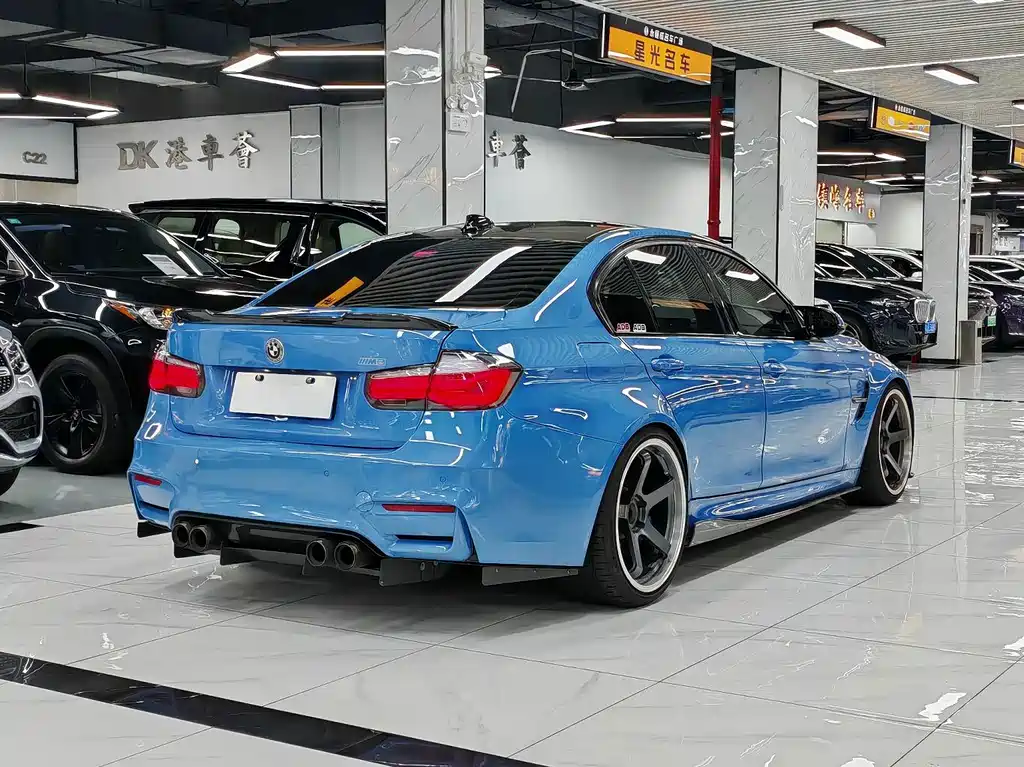 BMW M3 — миниатюра 5