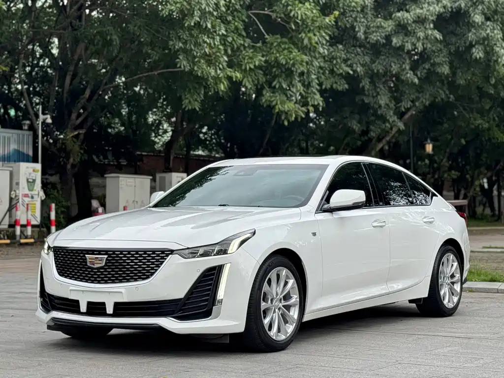 Cadillac CT5 — миниатюра 4