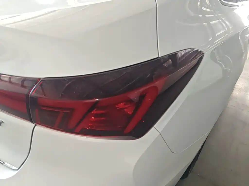 Changan Eado — миниатюра 8