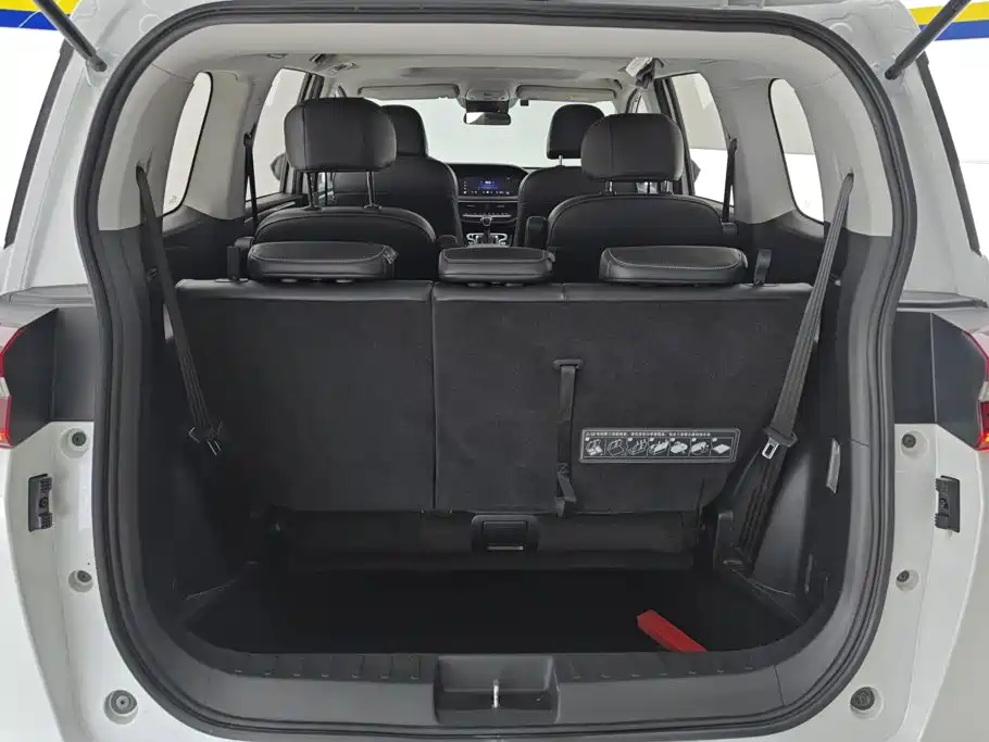 GAC Motor Trumpchi M6 — миниатюра 4