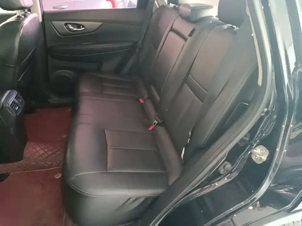 Nissan X-Trail — миниатюра 17