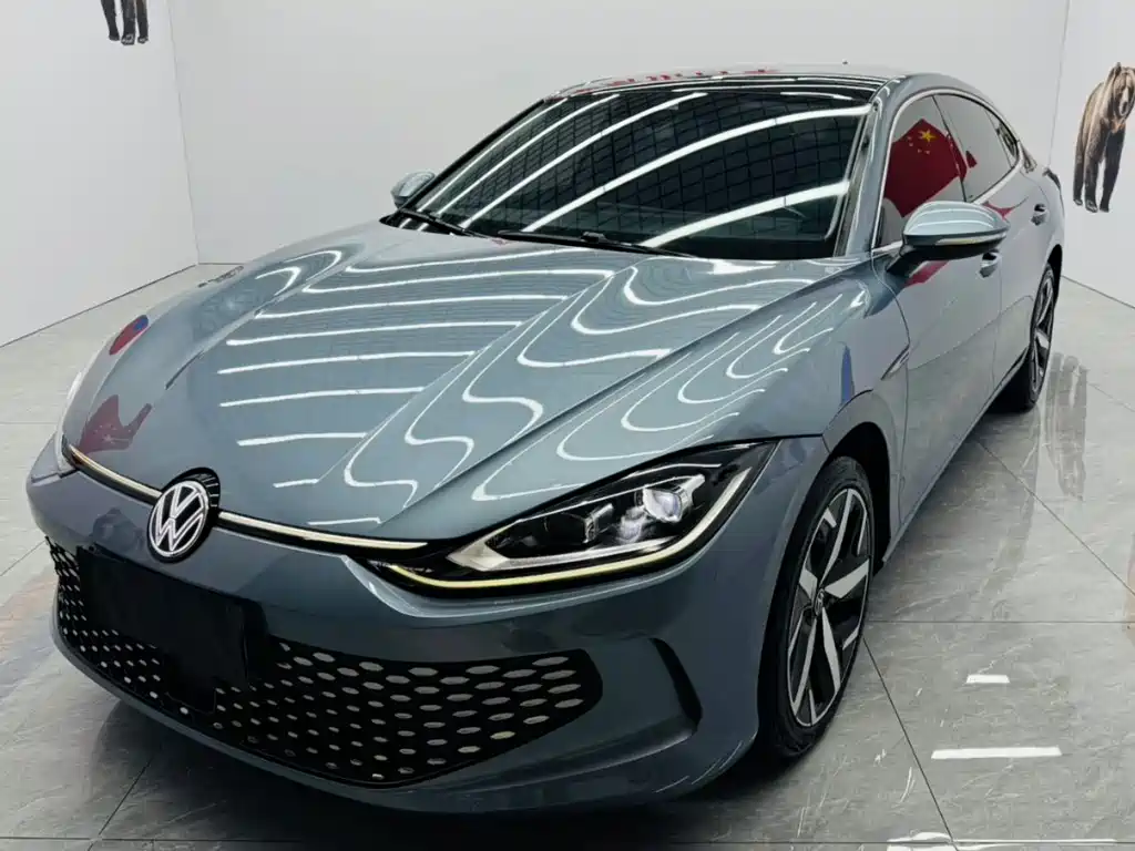Купить Volkswagen Lamando