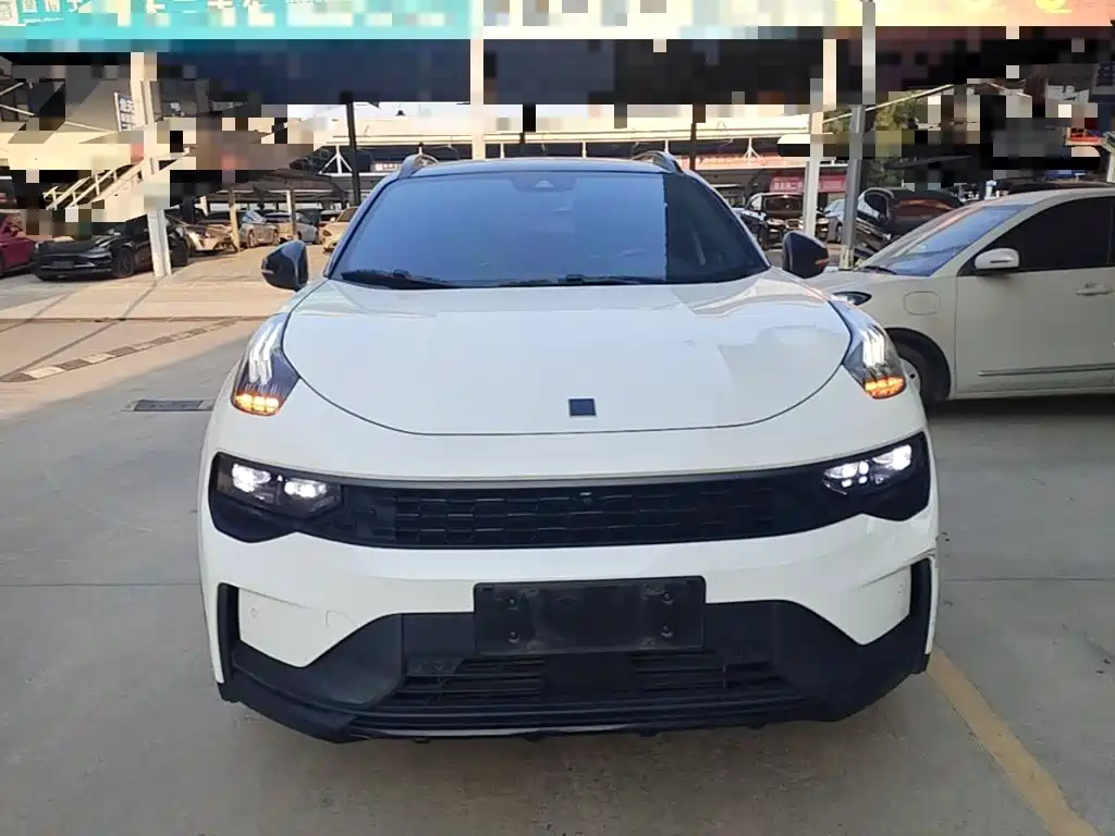 Lynk & Co 01 — миниатюра 3