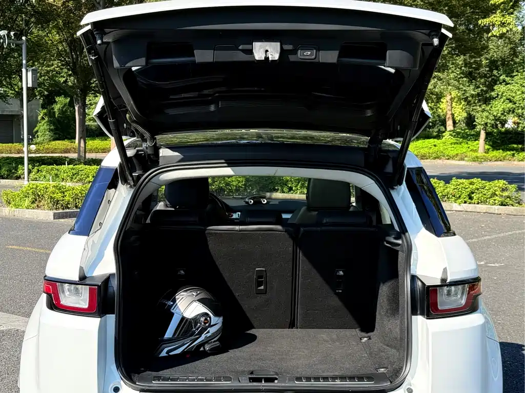 Land Rover Evoque — миниатюра 14