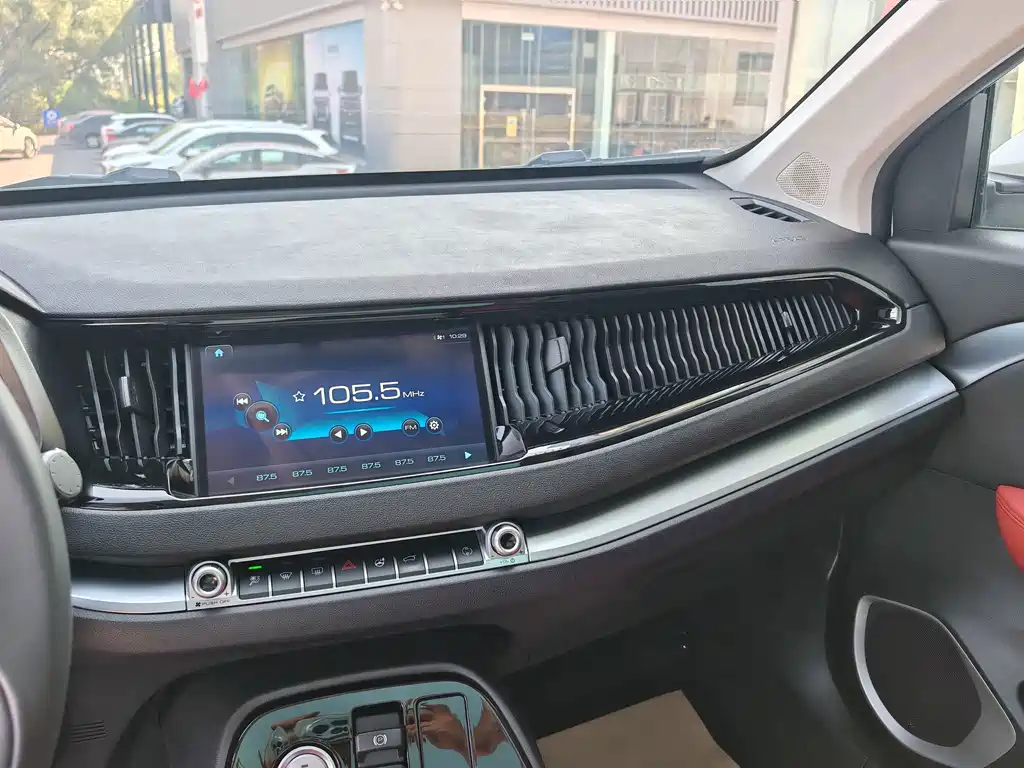 Haval H2s — миниатюра 8