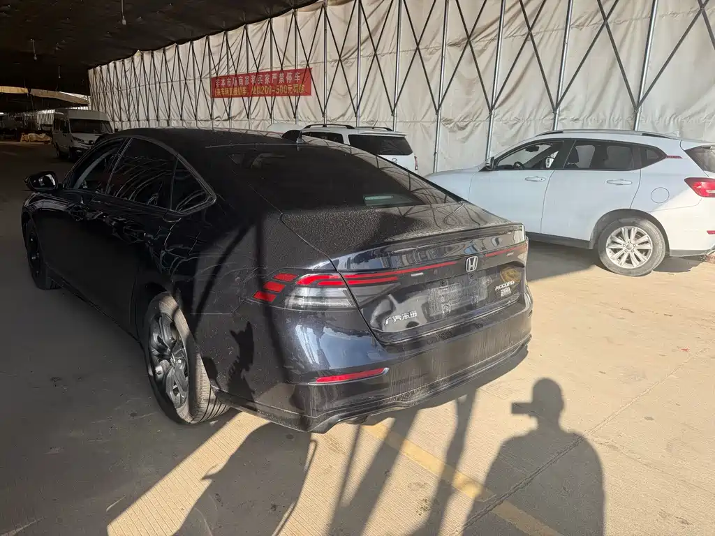 Honda Accord — миниатюра 2