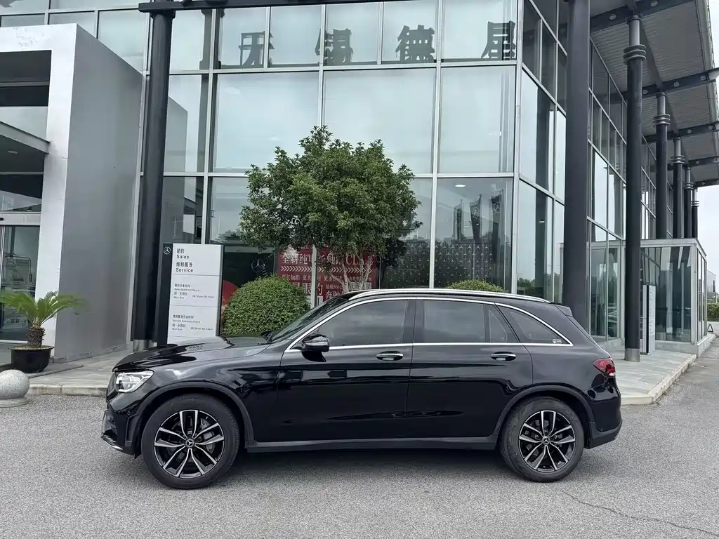 Mercedes-Benz GLC 2022 GLC 300 L 4MATIC