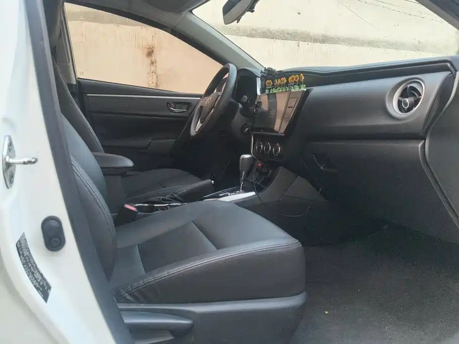 Toyota Corolla — миниатюра 8