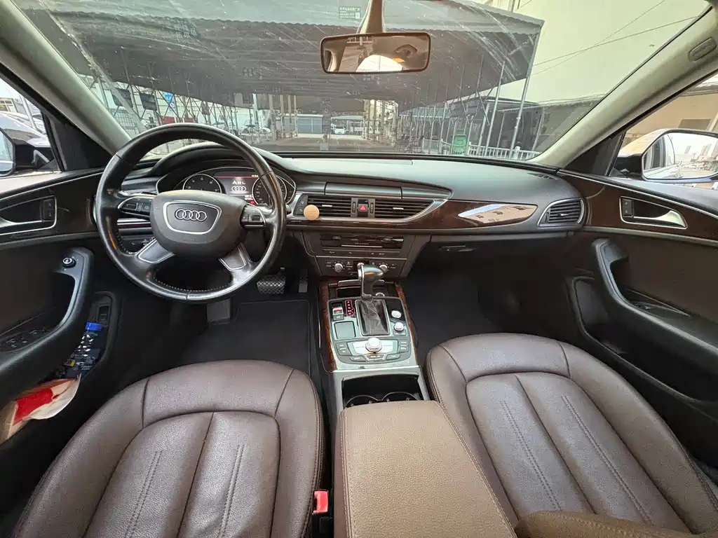 Audi A6L — миниатюра 4