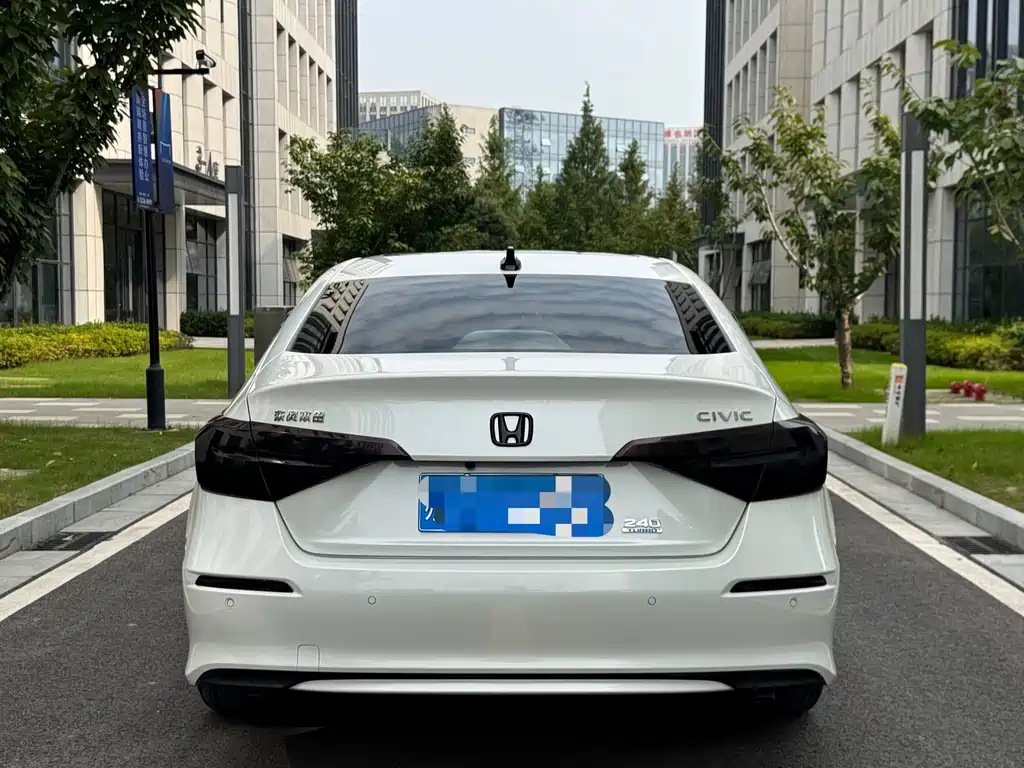 Honda Civic — миниатюра 5