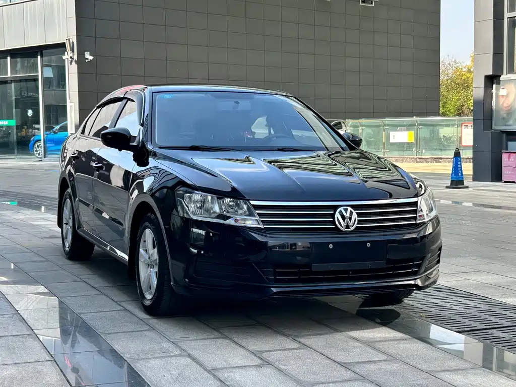 Volkswagen Lavida — миниатюра 2