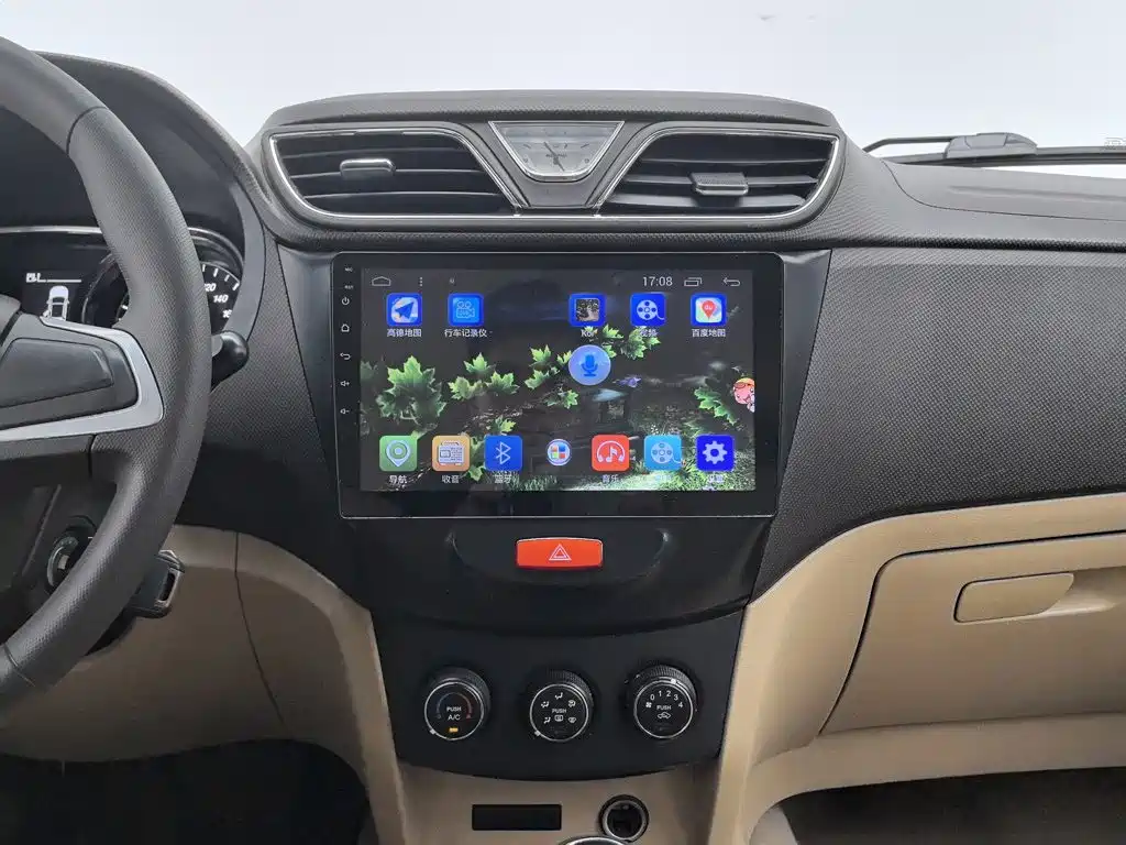Wuling Hongguang — миниатюра 12