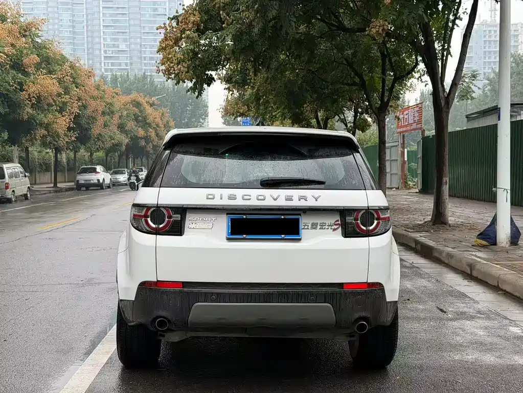 Land Rover Discovery Sport — миниатюра 8