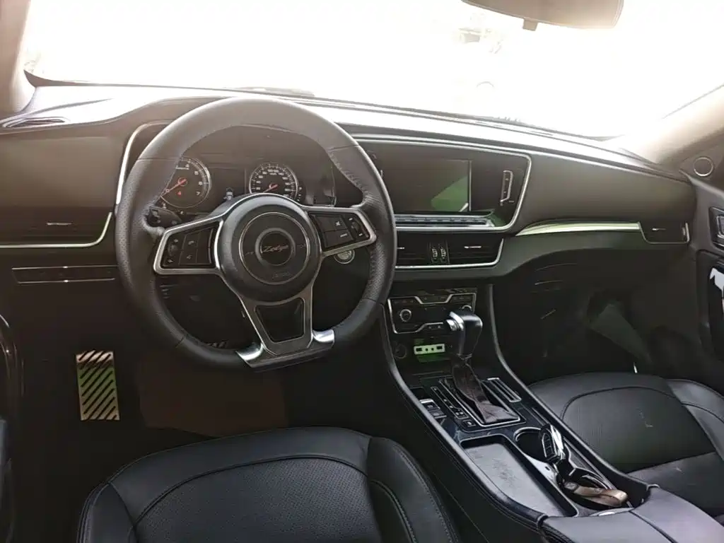 Zotye T600 Coupe — миниатюра 10
