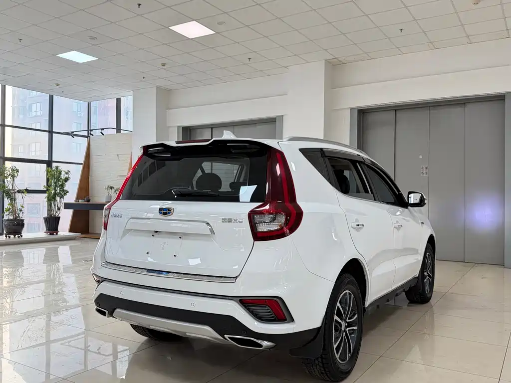 GEELY AUTOMOBILE VISION X6