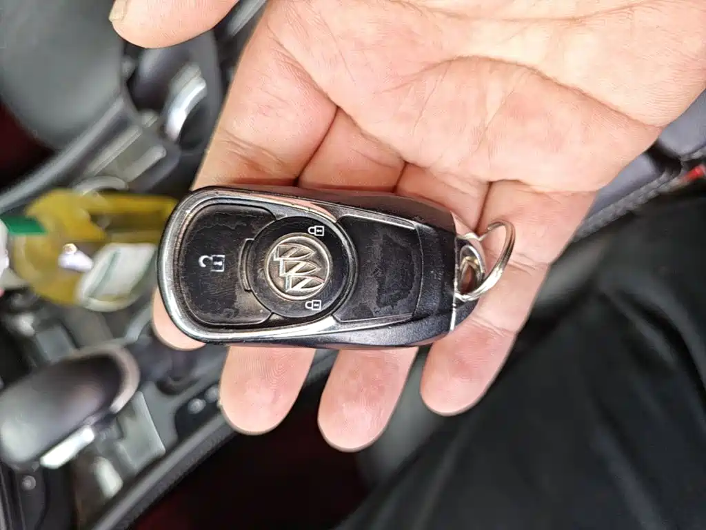 Buick Envision Plus — миниатюра 9
