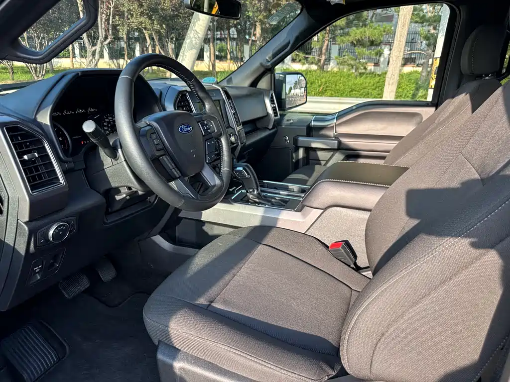 Ford F-150 Raptor — миниатюра 11
