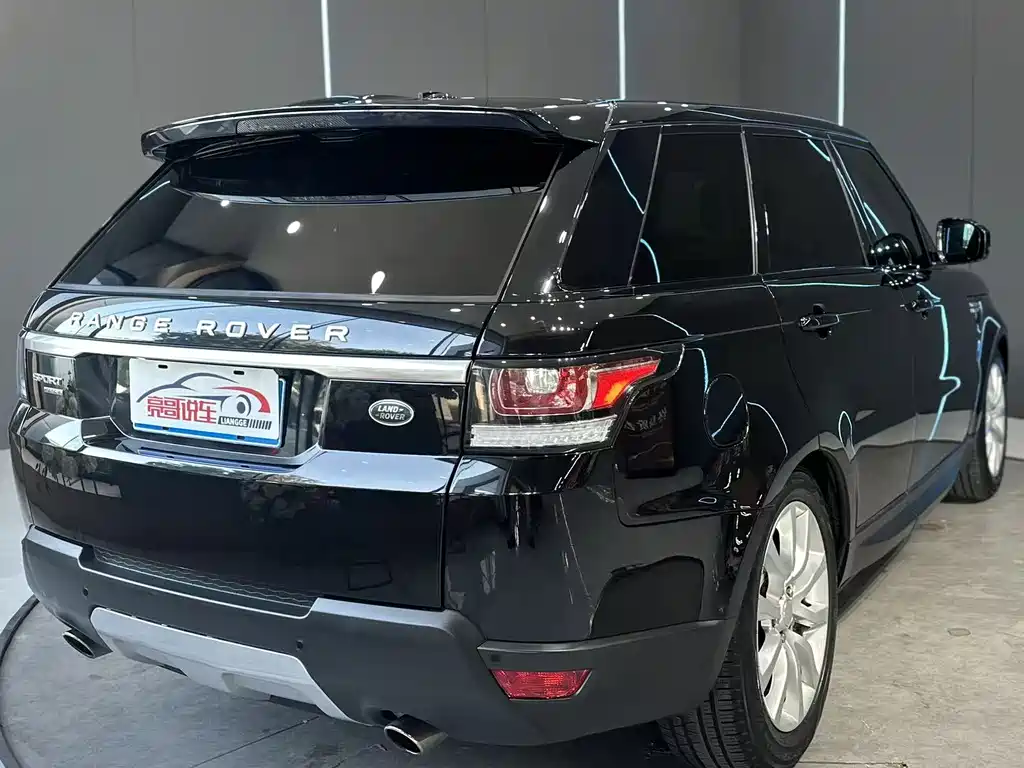 Land Rover Sport — миниатюра 6