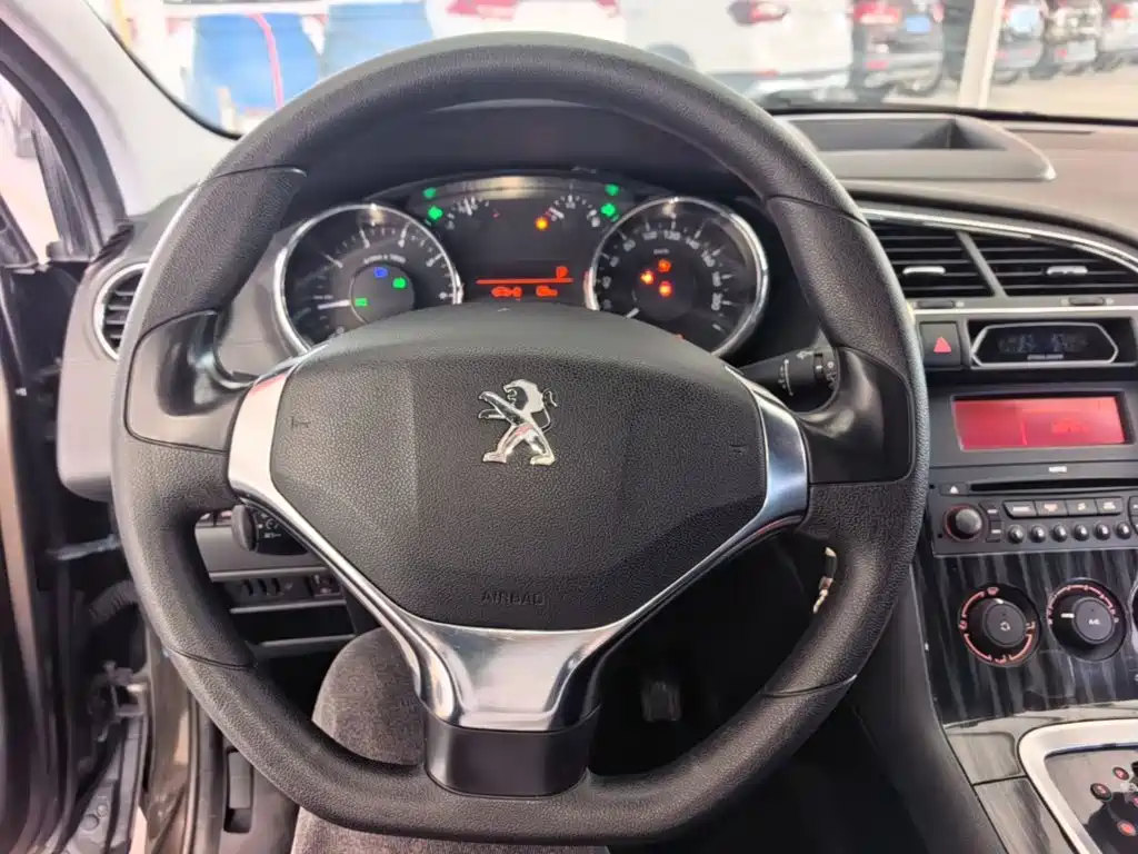 Peugeot 3008 — миниатюра 11
