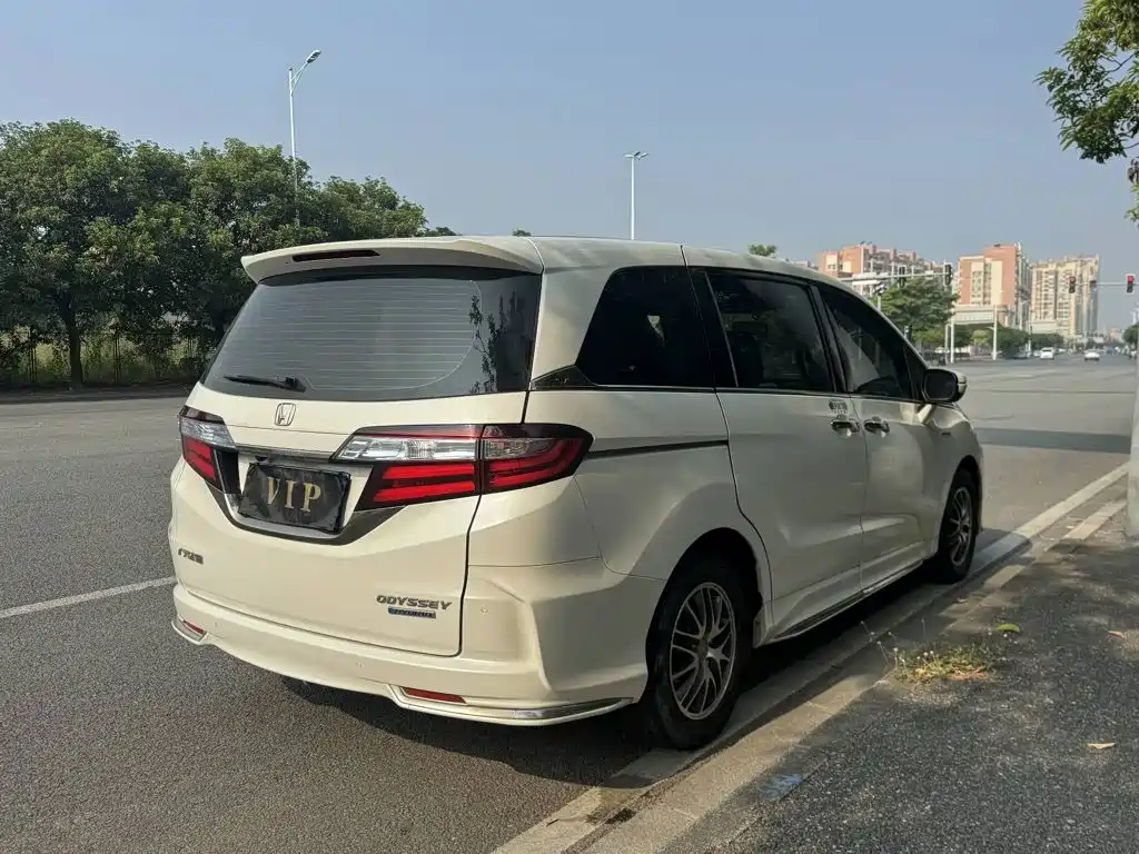 Honda Odyssey — миниатюра 8