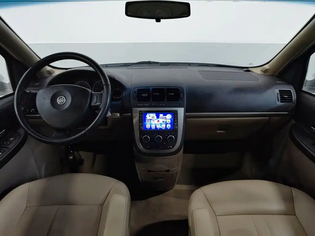 Buick GL8 — миниатюра 5