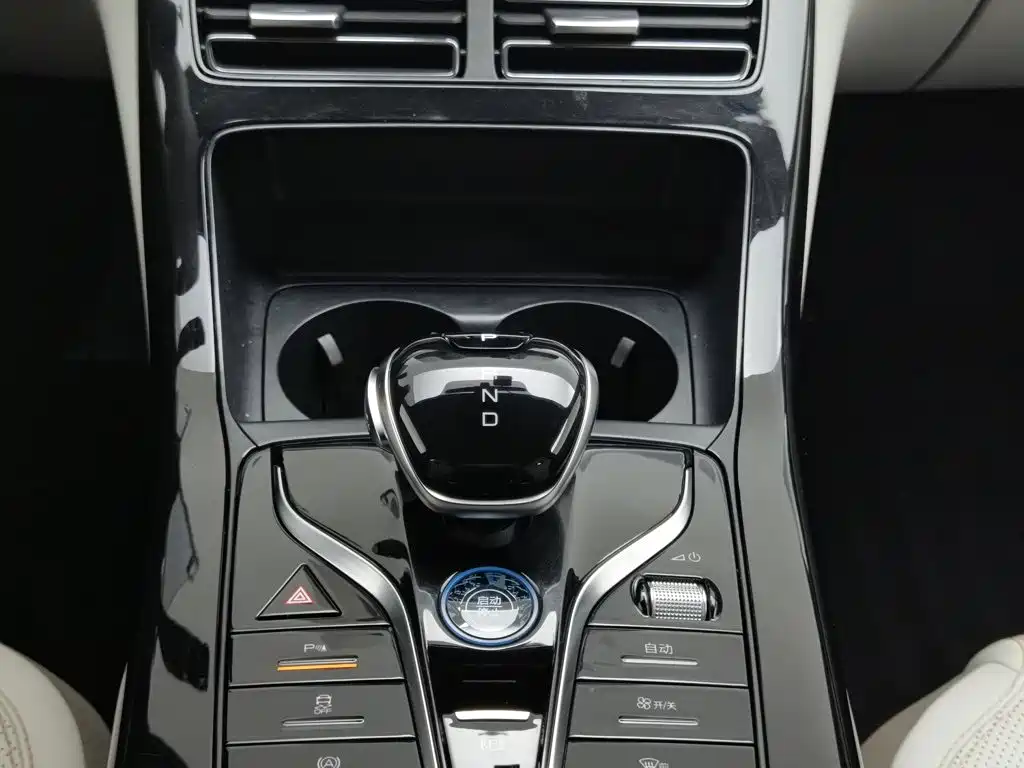 BYD Qin PLUS — миниатюра 13