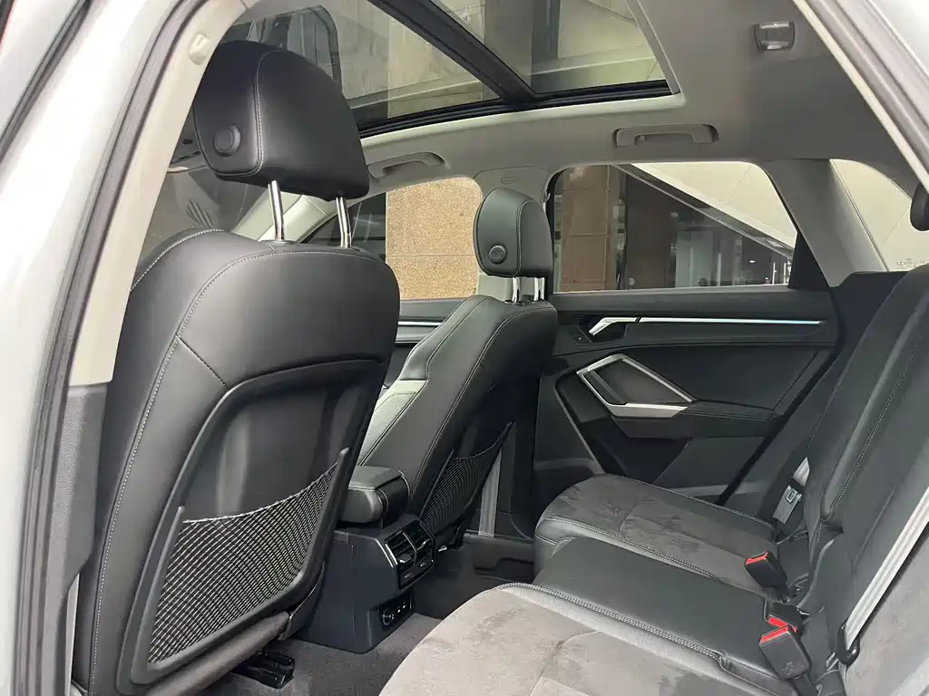 Audi Q3 — миниатюра 8