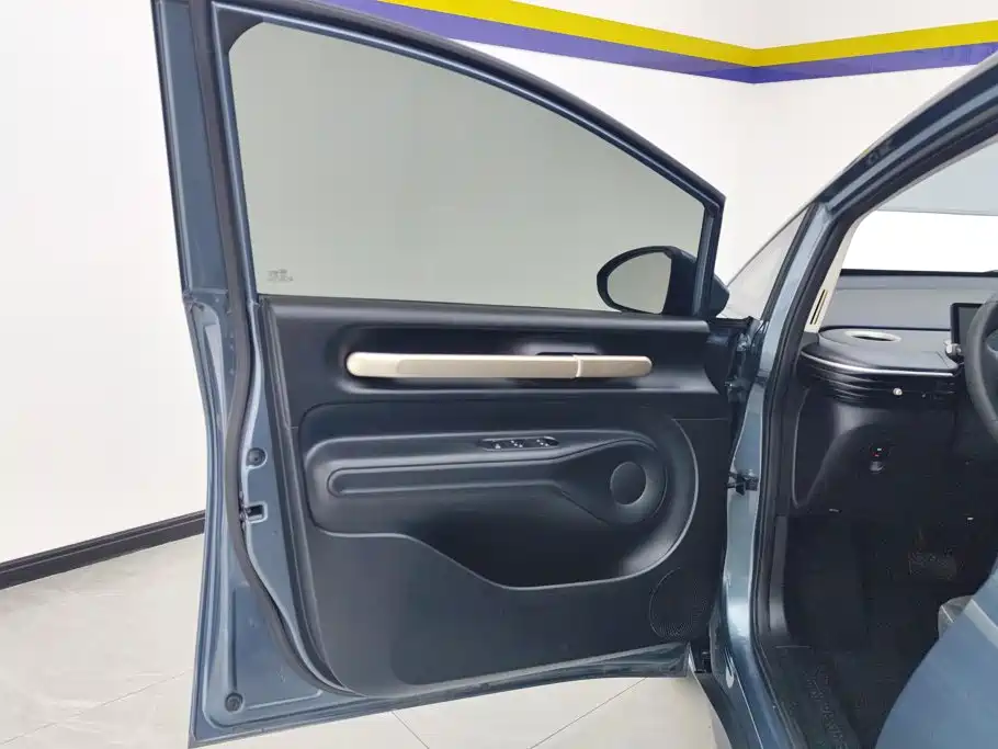 Baojun Yunduo — миниатюра 7