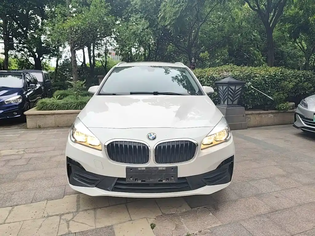 BMW 2 Series Gran Tourer — миниатюра 3
