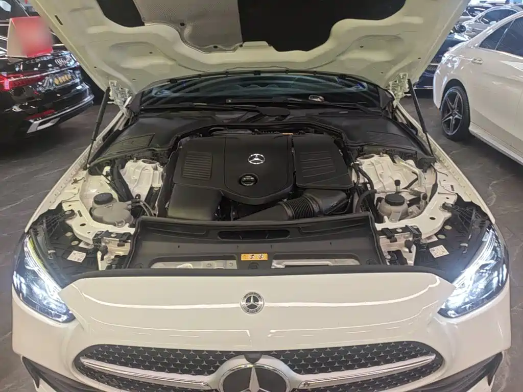 Mercedes-Benz C-Class — миниатюра 20