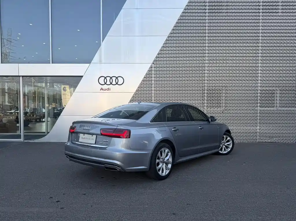 Audi A6L — миниатюра 9