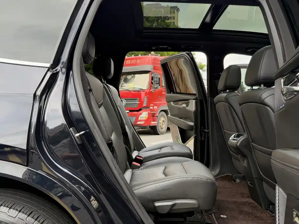 Cadillac XT6 — миниатюра 29