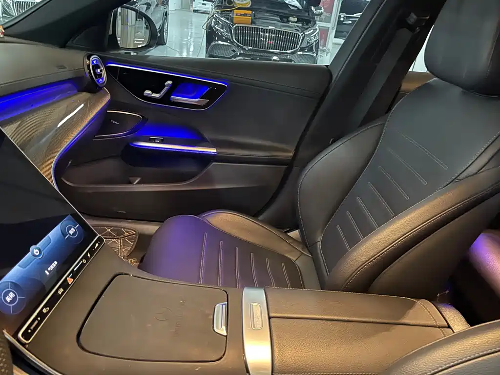 MERCEDES-BENZ C CLASS