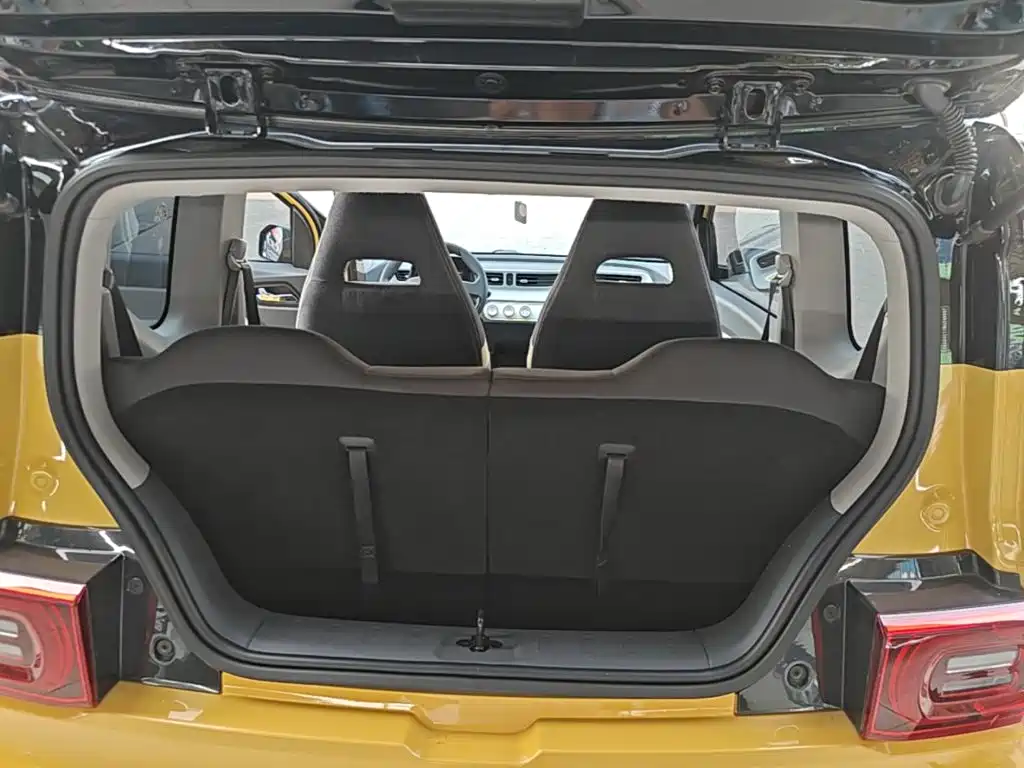 Wuling MINIEV — миниатюра 19